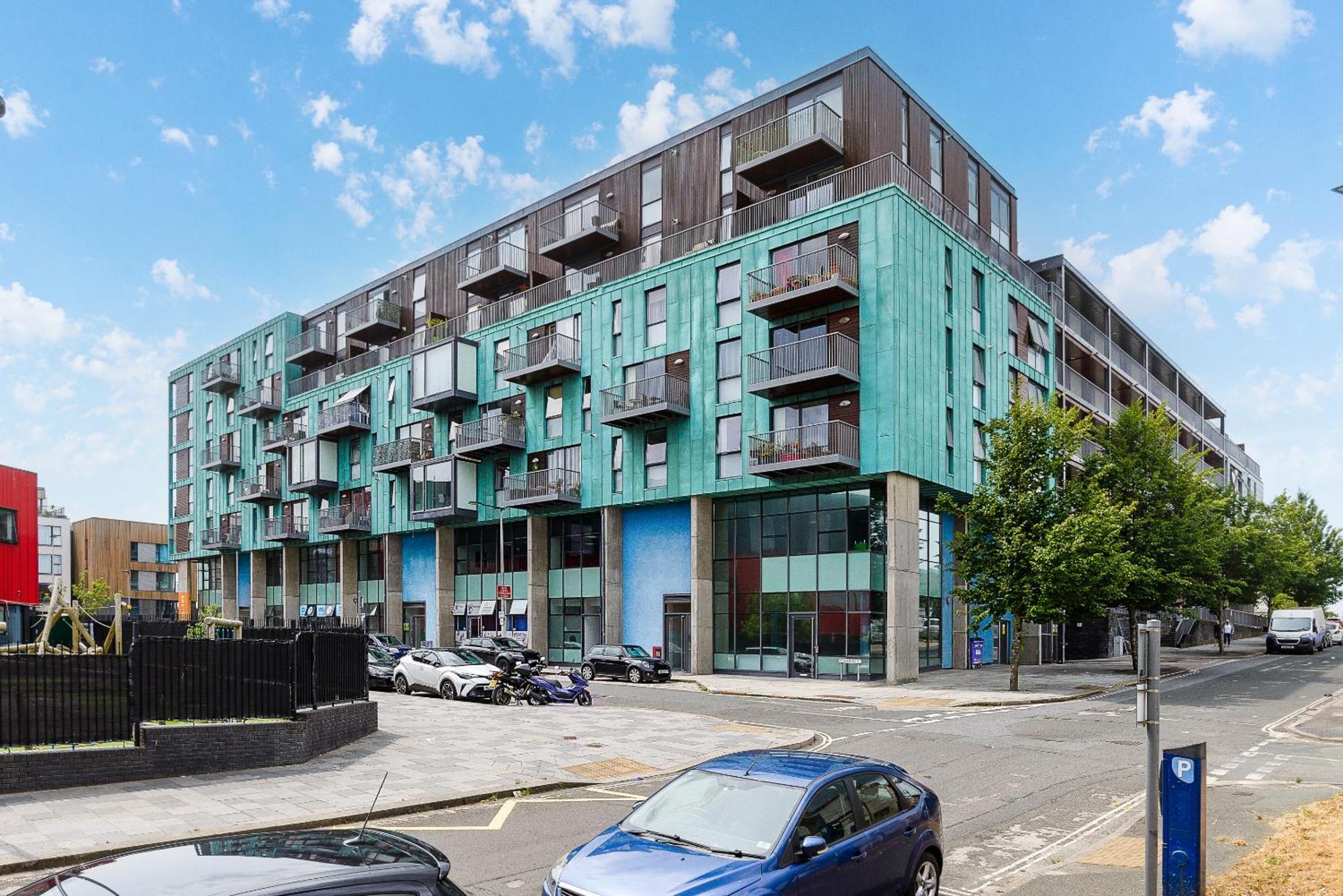 Premium Apartment - Allocated Parking - Great Location Plymouth Exterior photo